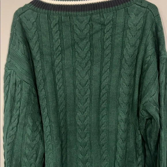 EDIKTED Green V-Neck Cable Knit Sweater - Picture 5 of 7
